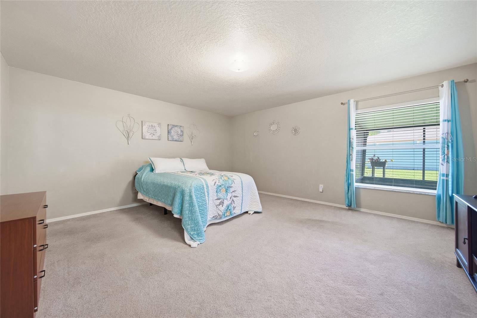 30837 SONNET GLEN DR — photo 20