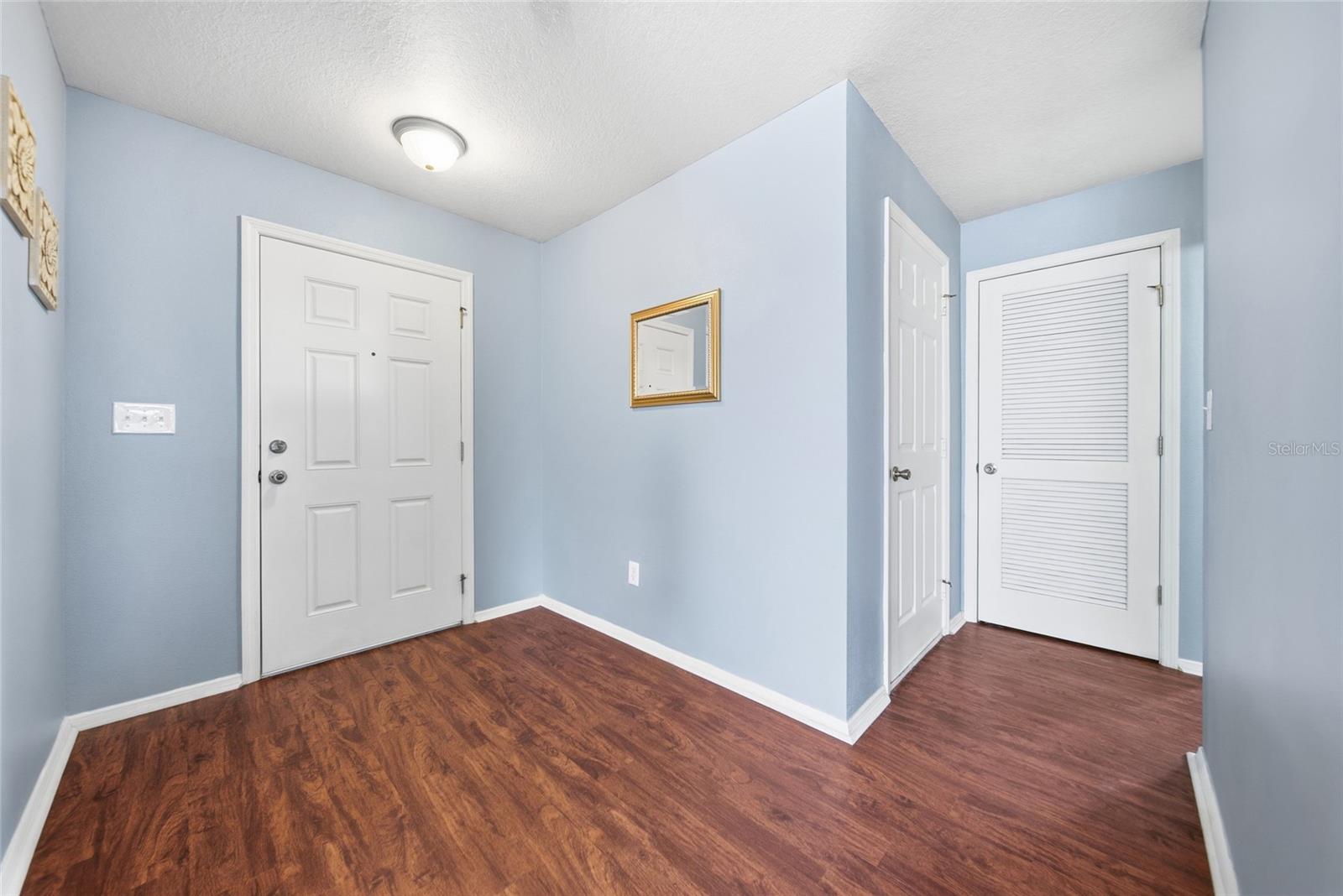 30837 SONNET GLEN DR — photo 15