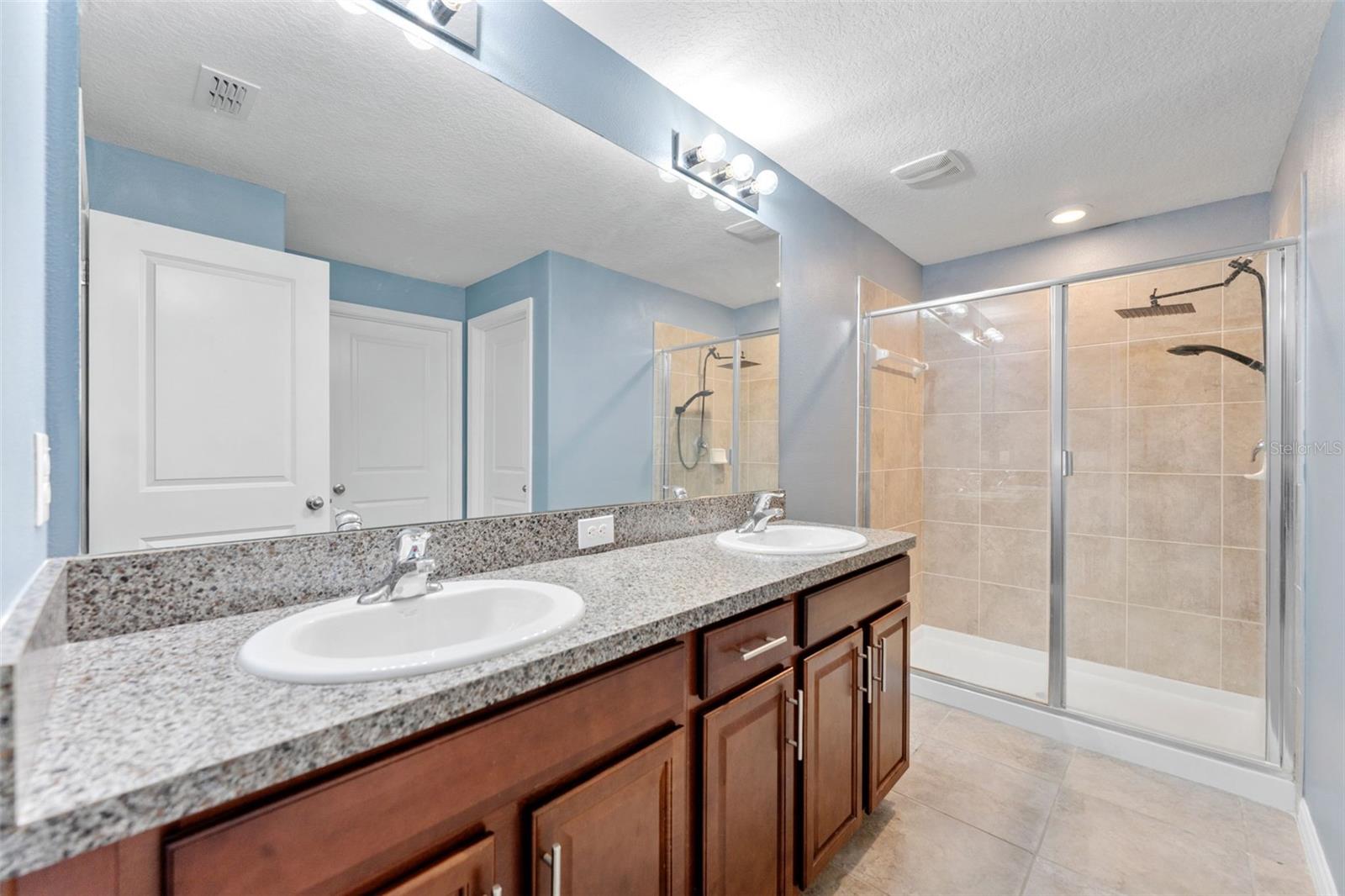 16912 RED BRICK LN — photo 10