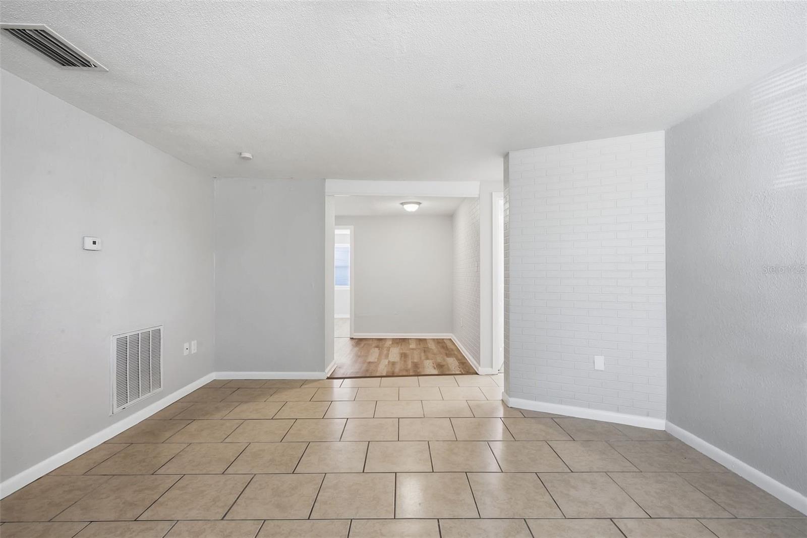 4506 POOLE ST — photo 9
