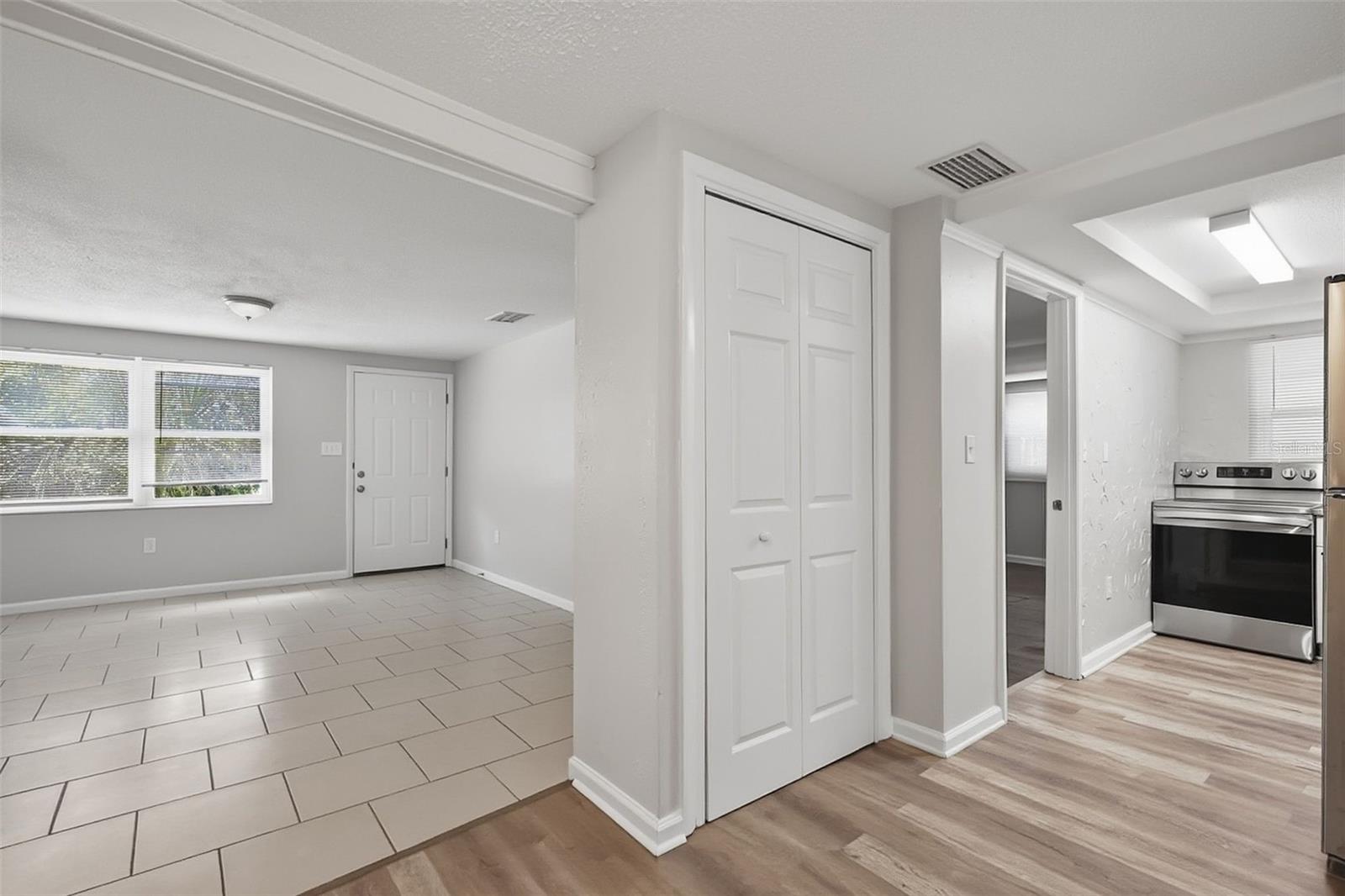 4506 POOLE ST — photo 11