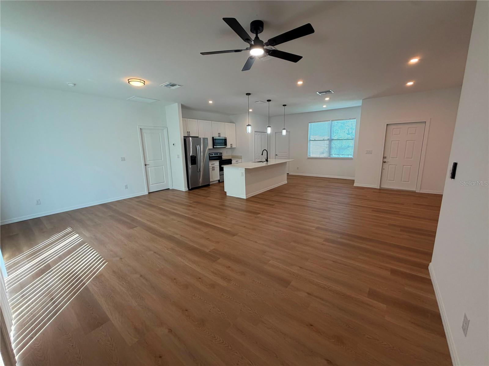 1204 GOSHEN RD — photo 9