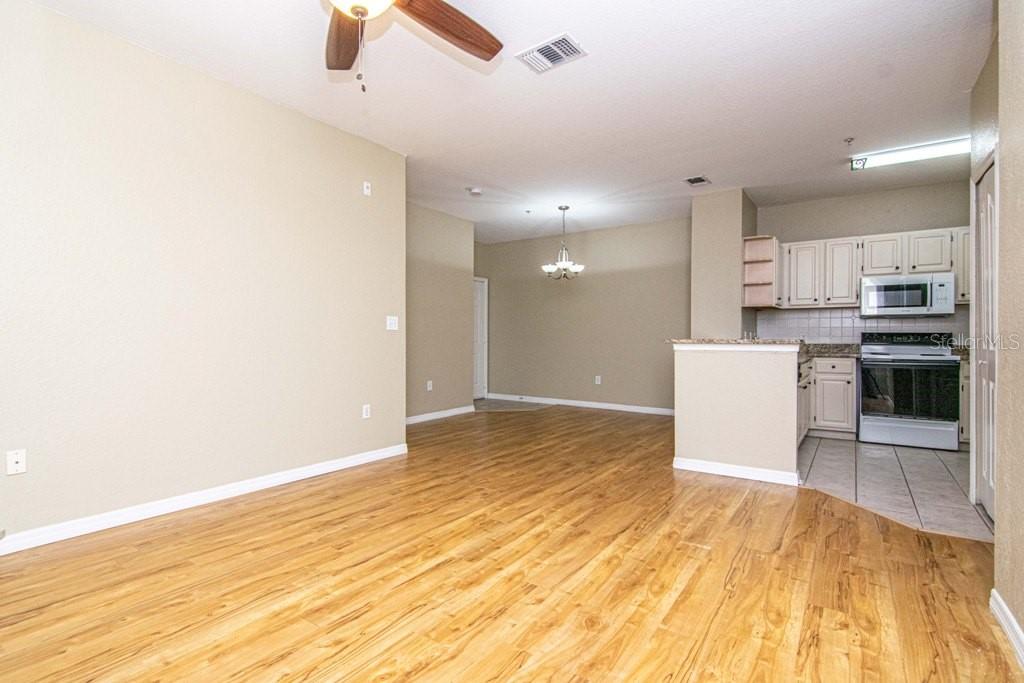5713 LEGACY CRESCENT PL #101 — photo 4