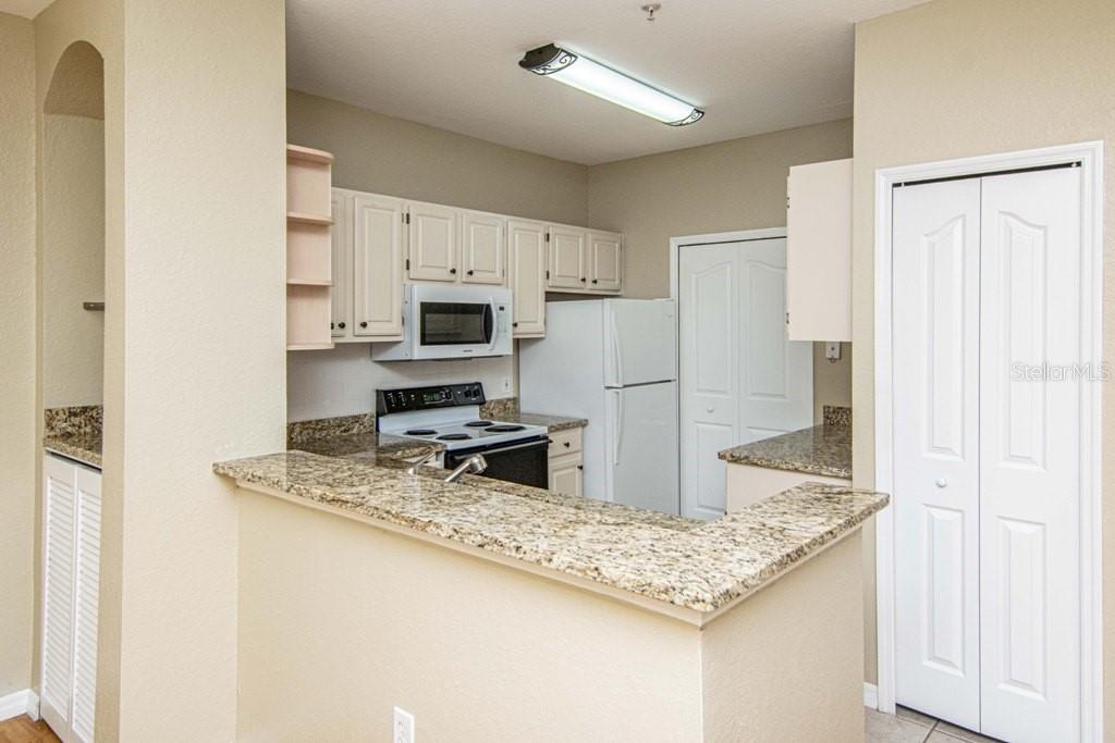 5713 LEGACY CRESCENT PL #101 — photo 8
