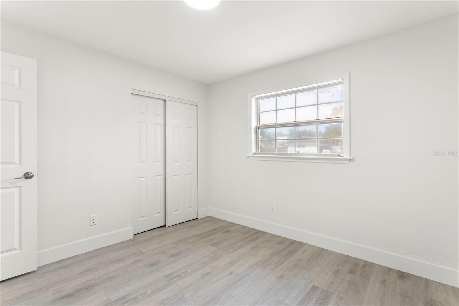 1524 ARIZONA AVE NE — photo 17