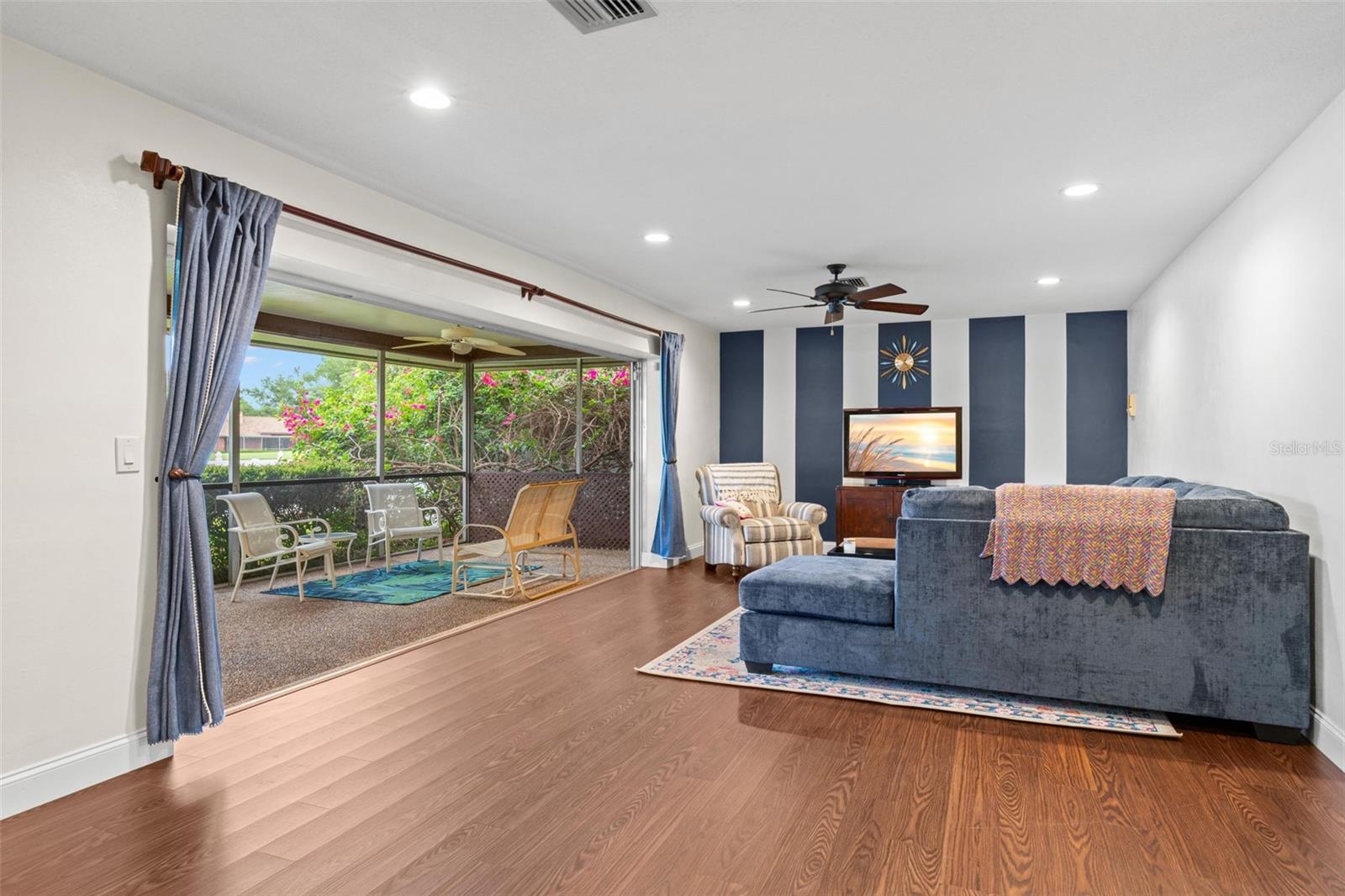 6729 TEQUESTA DR — photo 8