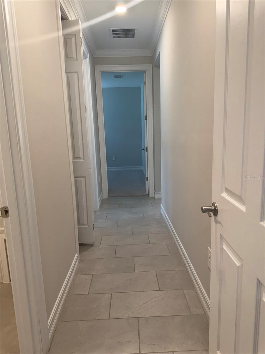 120 MOSCATA WAY — photo 10
