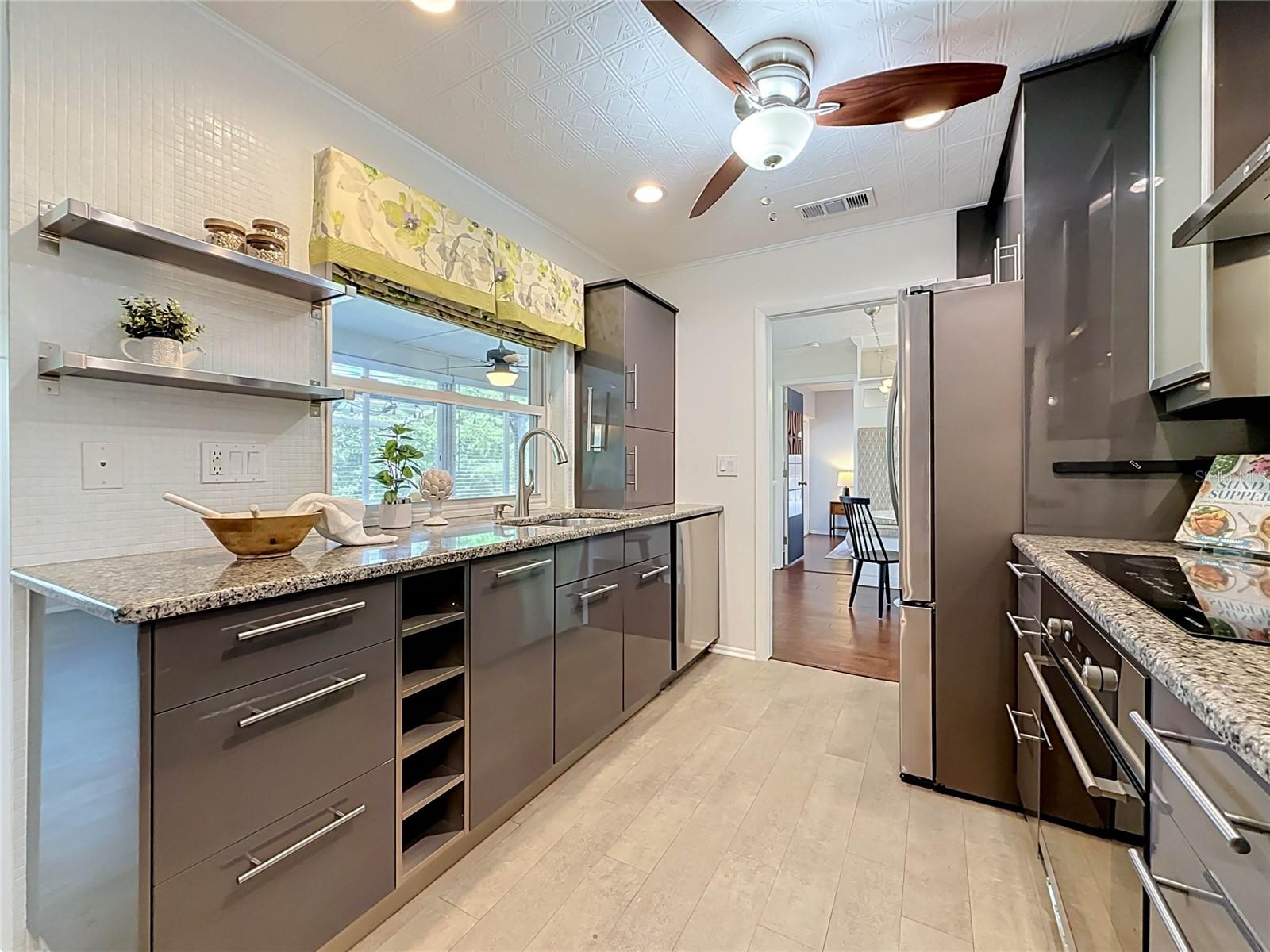 2632 CAMILLE DR — photo 11