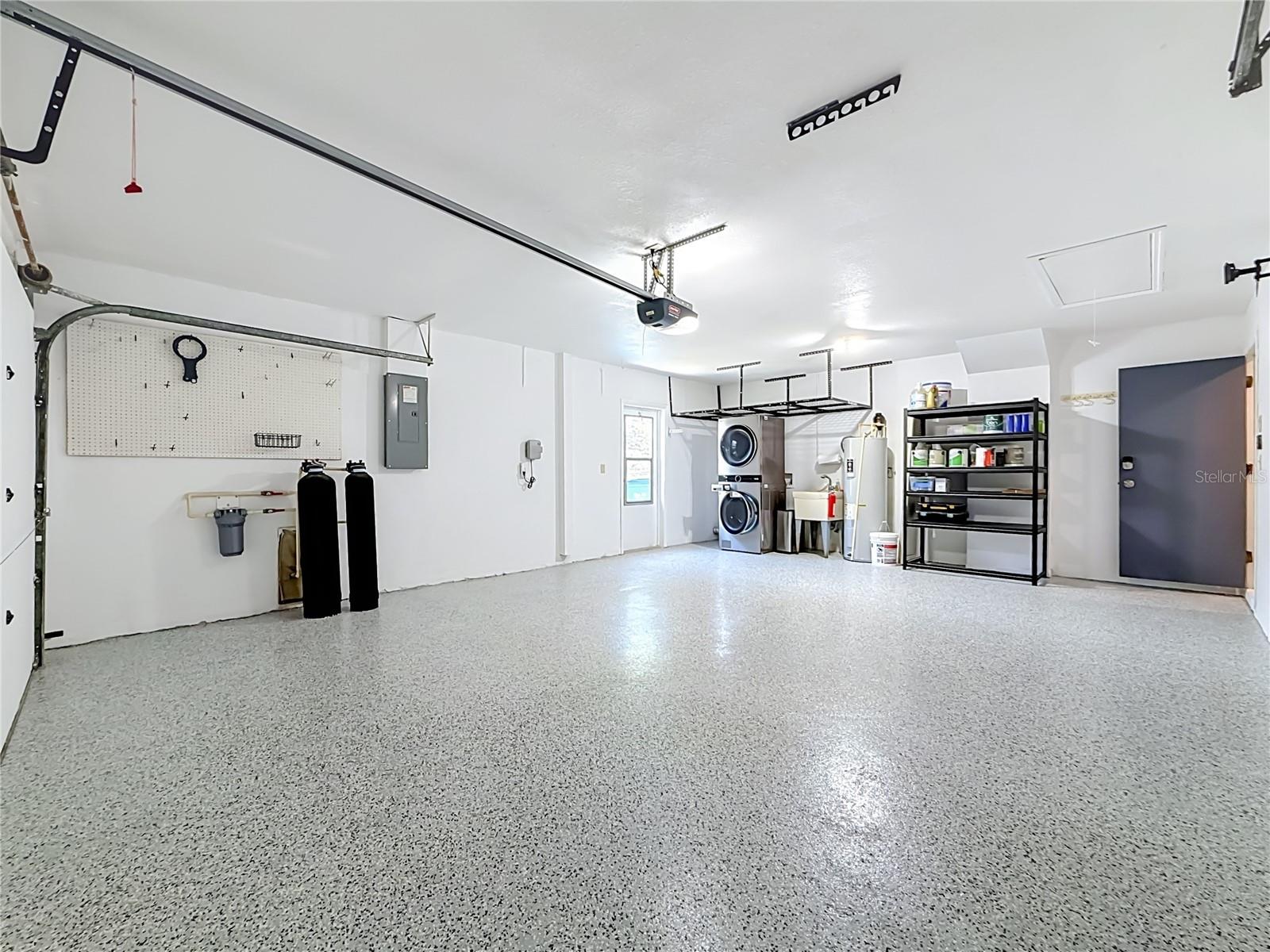 2632 CAMILLE DR — photo 42