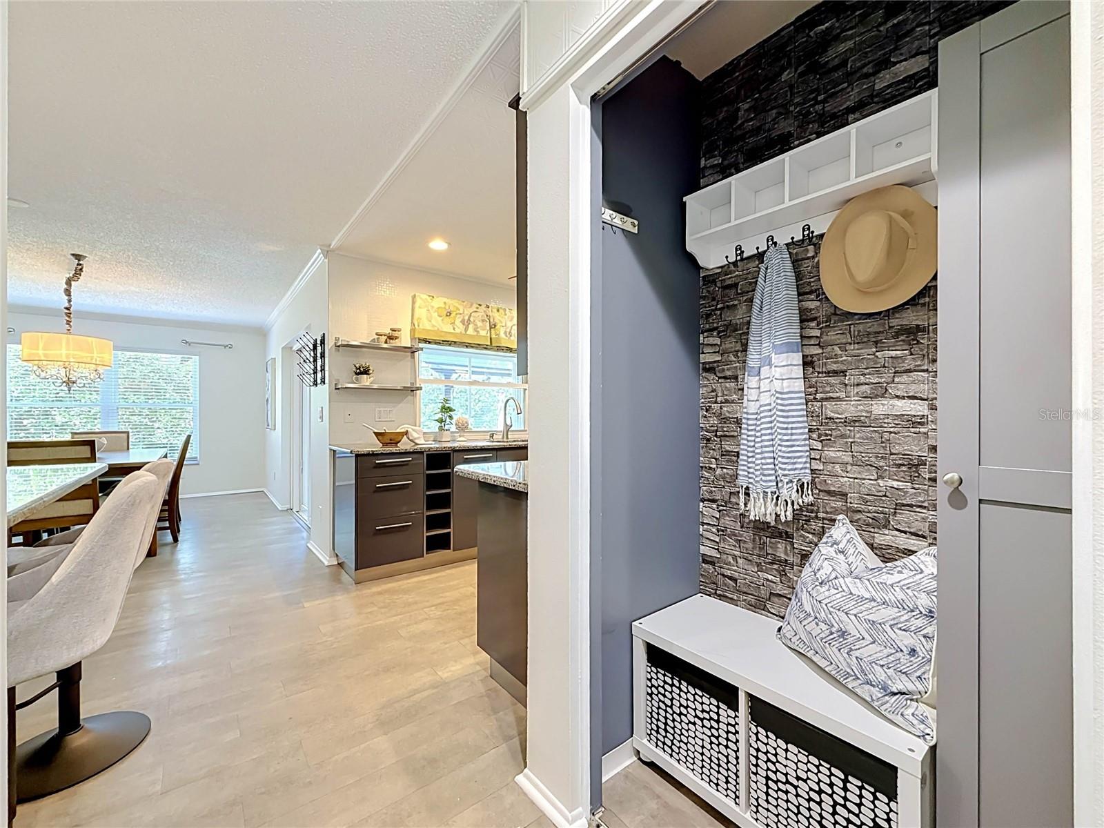 2632 CAMILLE DR — photo 13