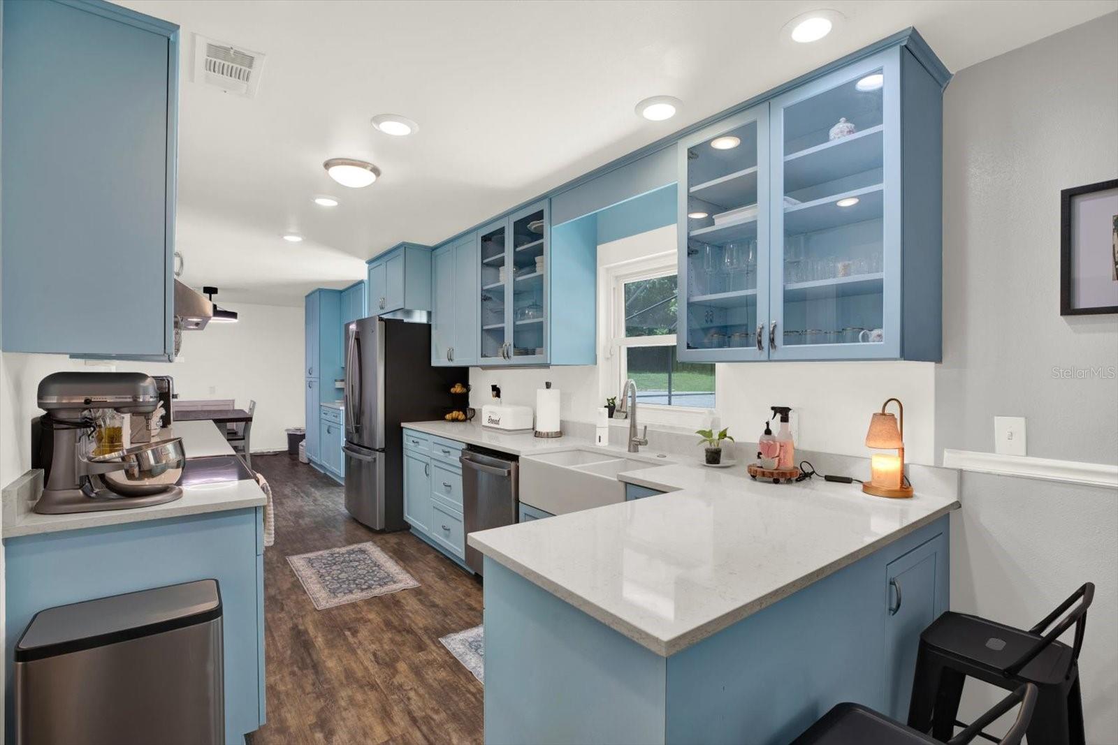 36639 JEFFERSON AVE — photo 9