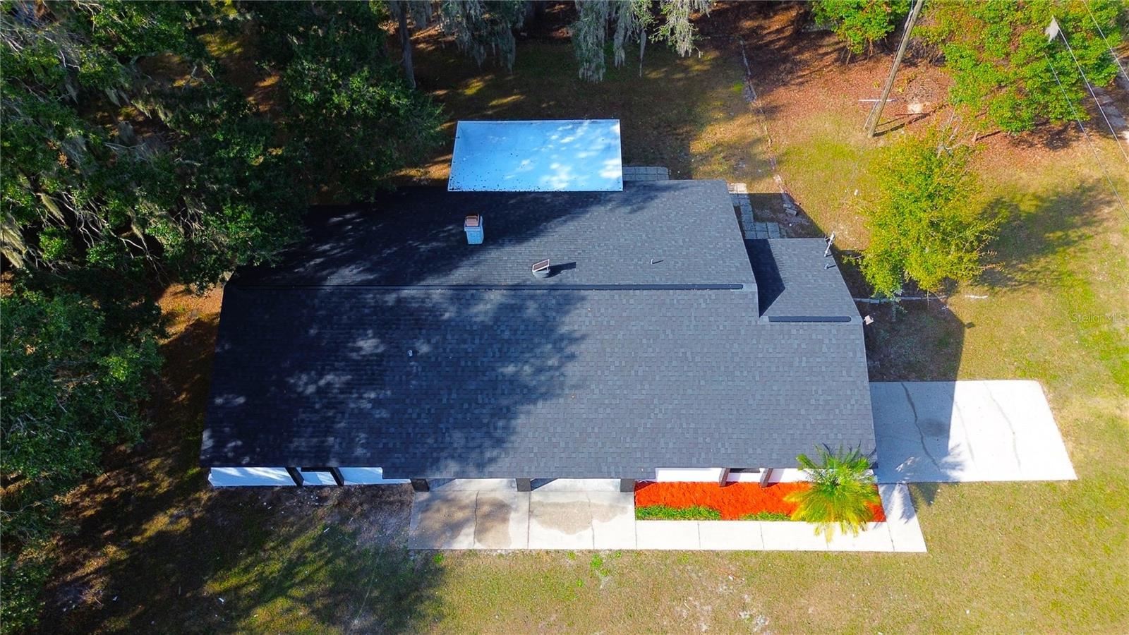 8807 OVERLOOK DR — photo 12