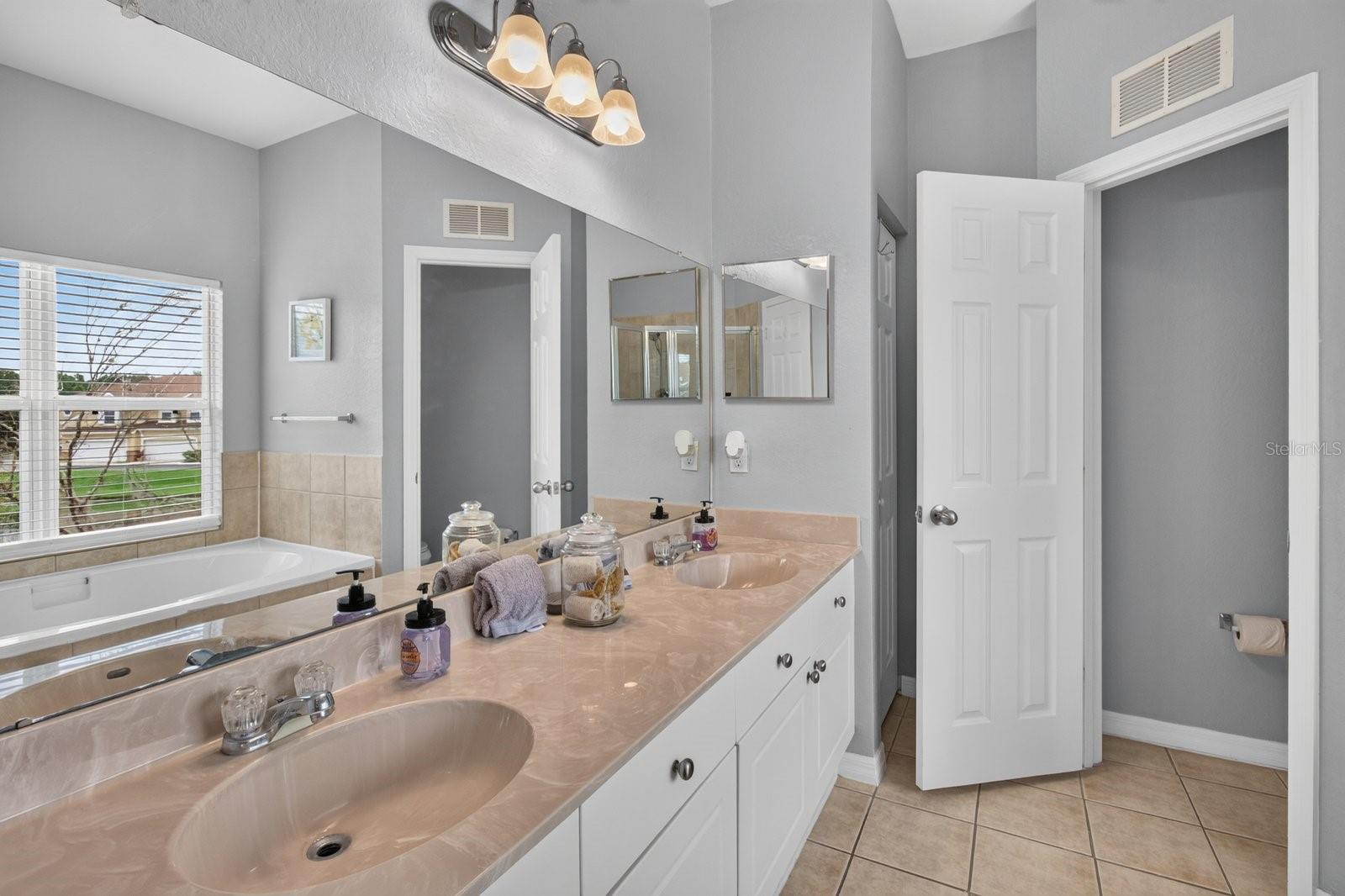 10844 DRAGONWOOD DR — photo 14