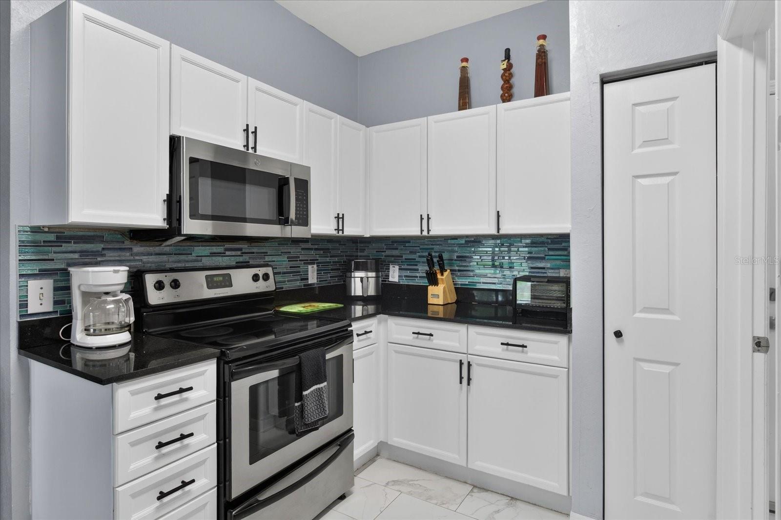 10844 DRAGONWOOD DR — photo 8
