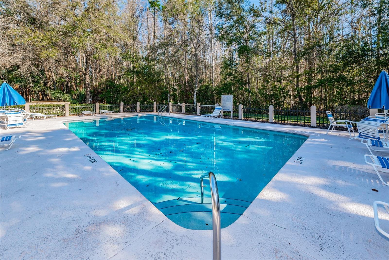 3477 HILLMOOR DR — photo 41