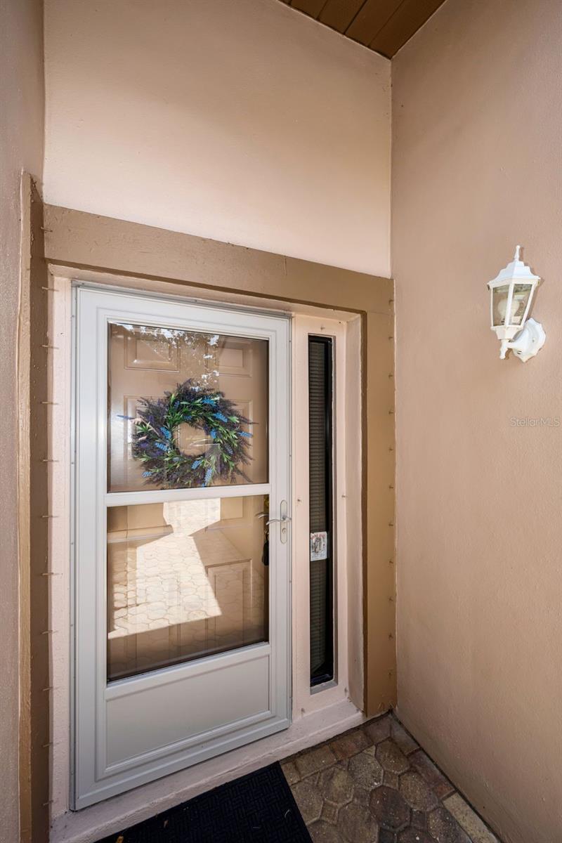 3477 HILLMOOR DR — photo 8