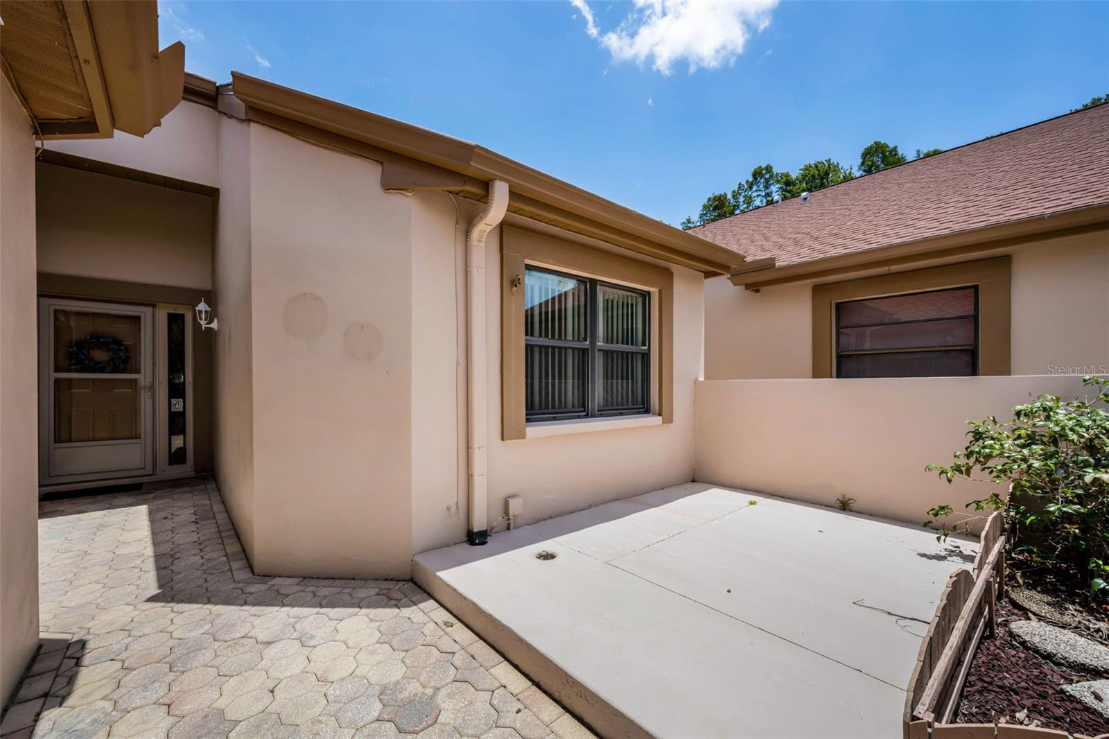 3477 HILLMOOR DR — photo 6