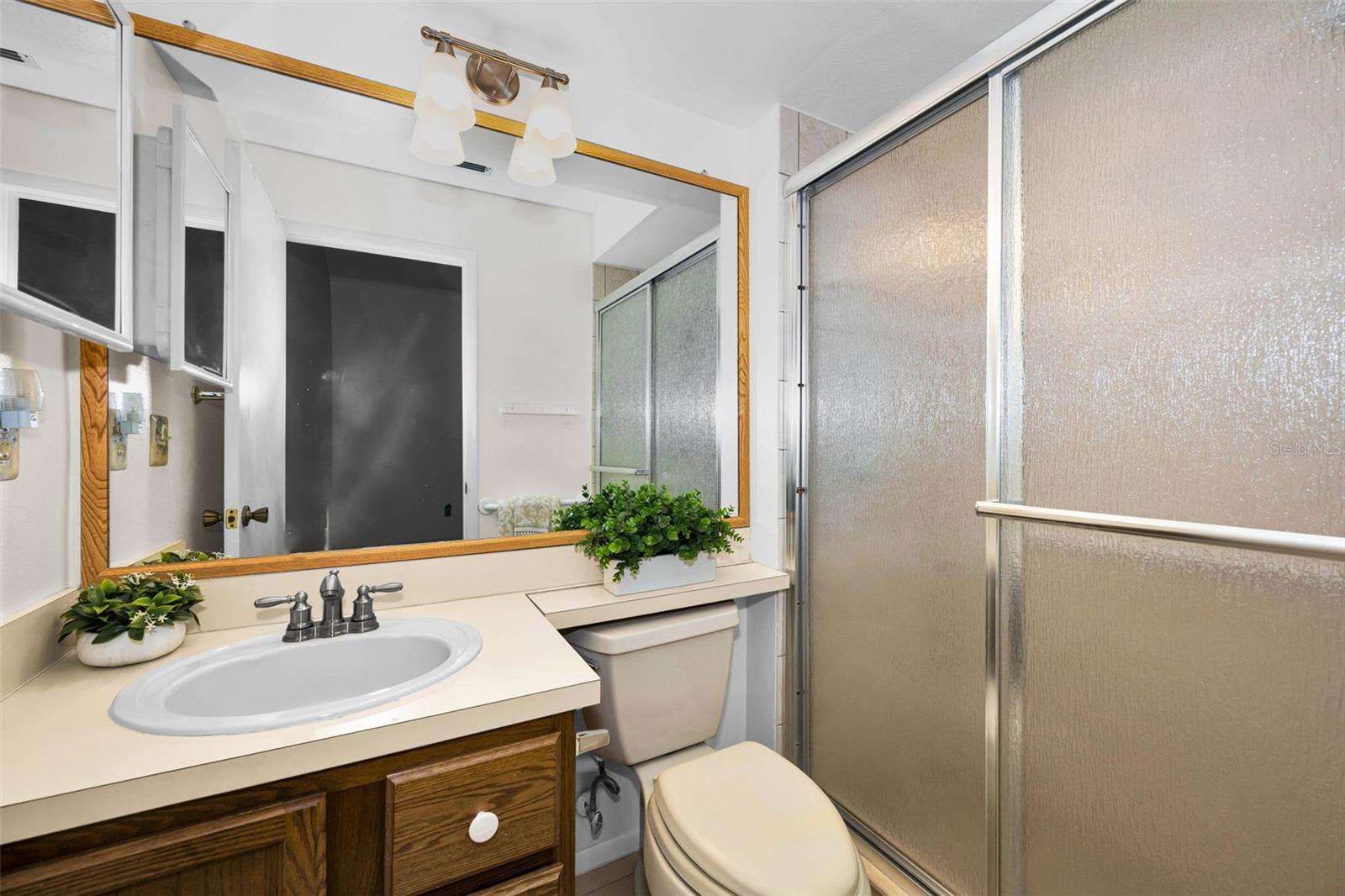 3477 HILLMOOR DR — photo 21