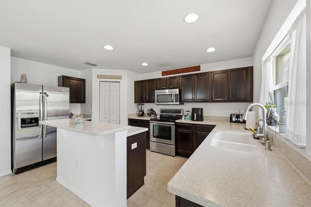 11018 RUNNING PINE DR — photo 5