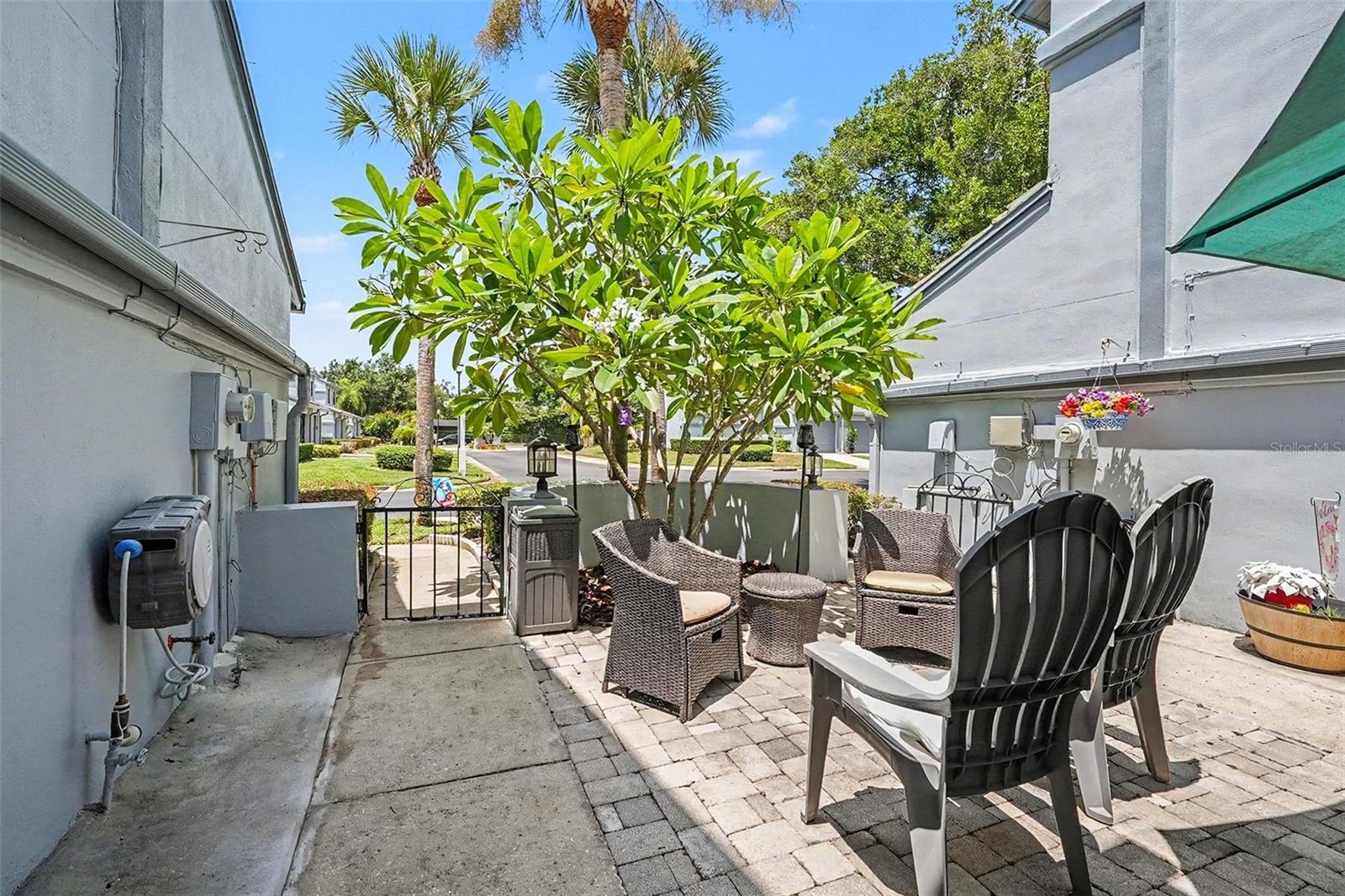 4107 BRENTWOOD PARK CIR — photo 4