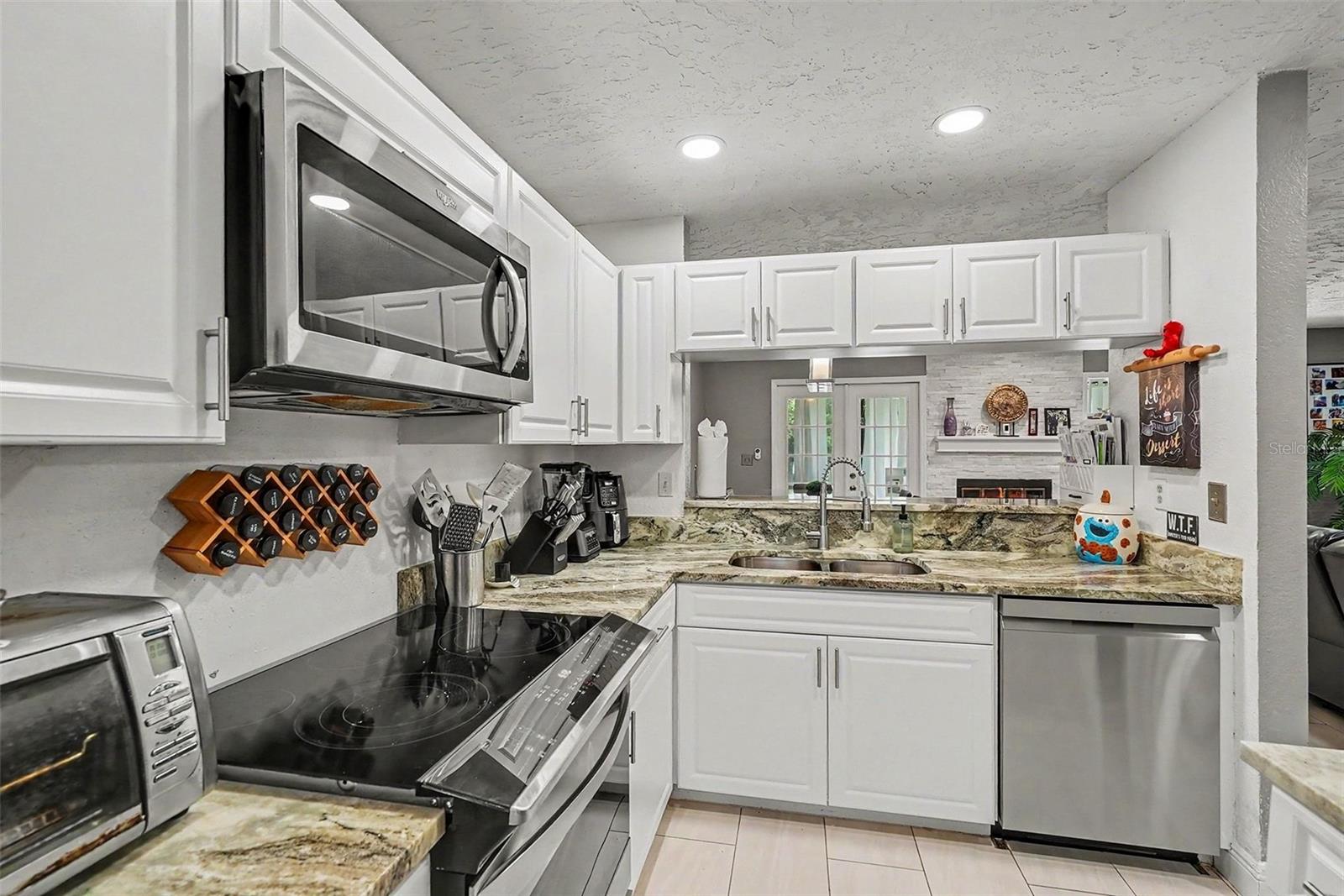 4107 BRENTWOOD PARK CIR — photo 15