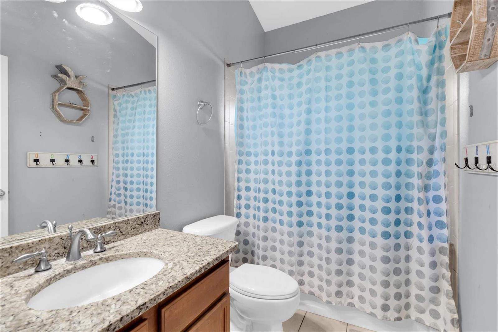 6020 MONTANA AVE — photo 32