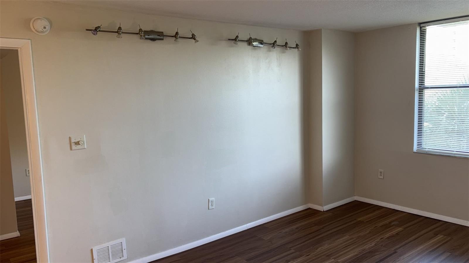 701 S MADISON AVE #309 — photo 23