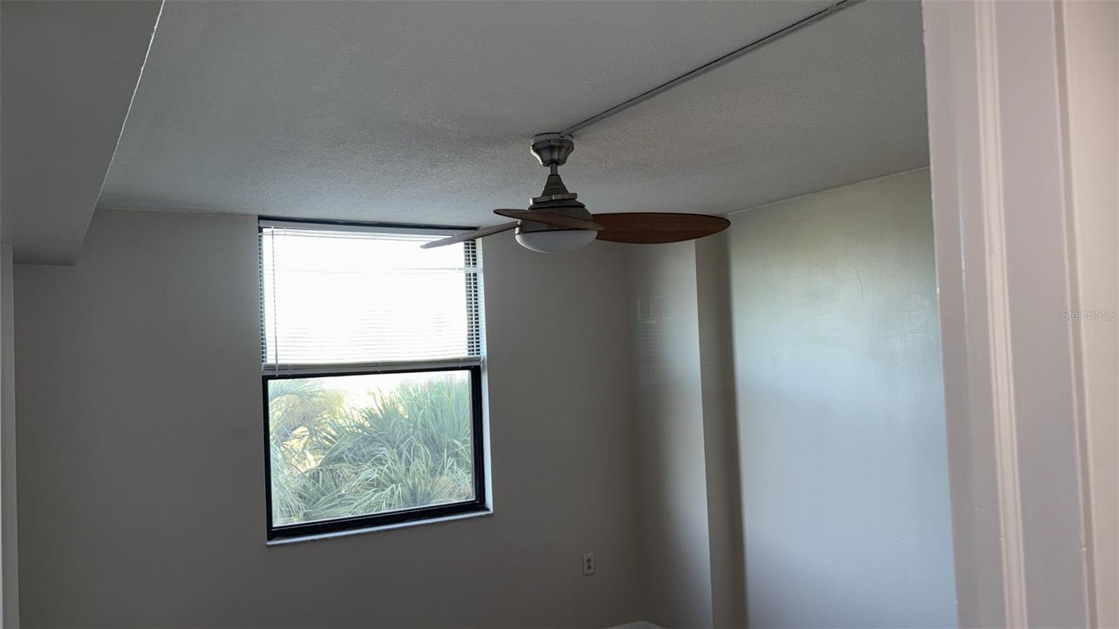 701 S MADISON AVE #309 — photo 20