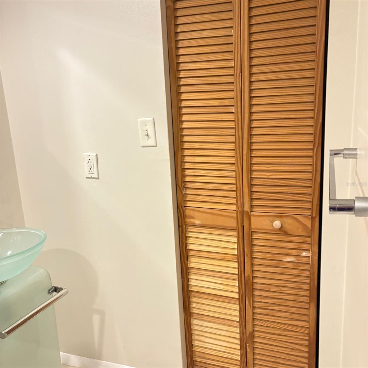 701 S MADISON AVE #309 — photo 6