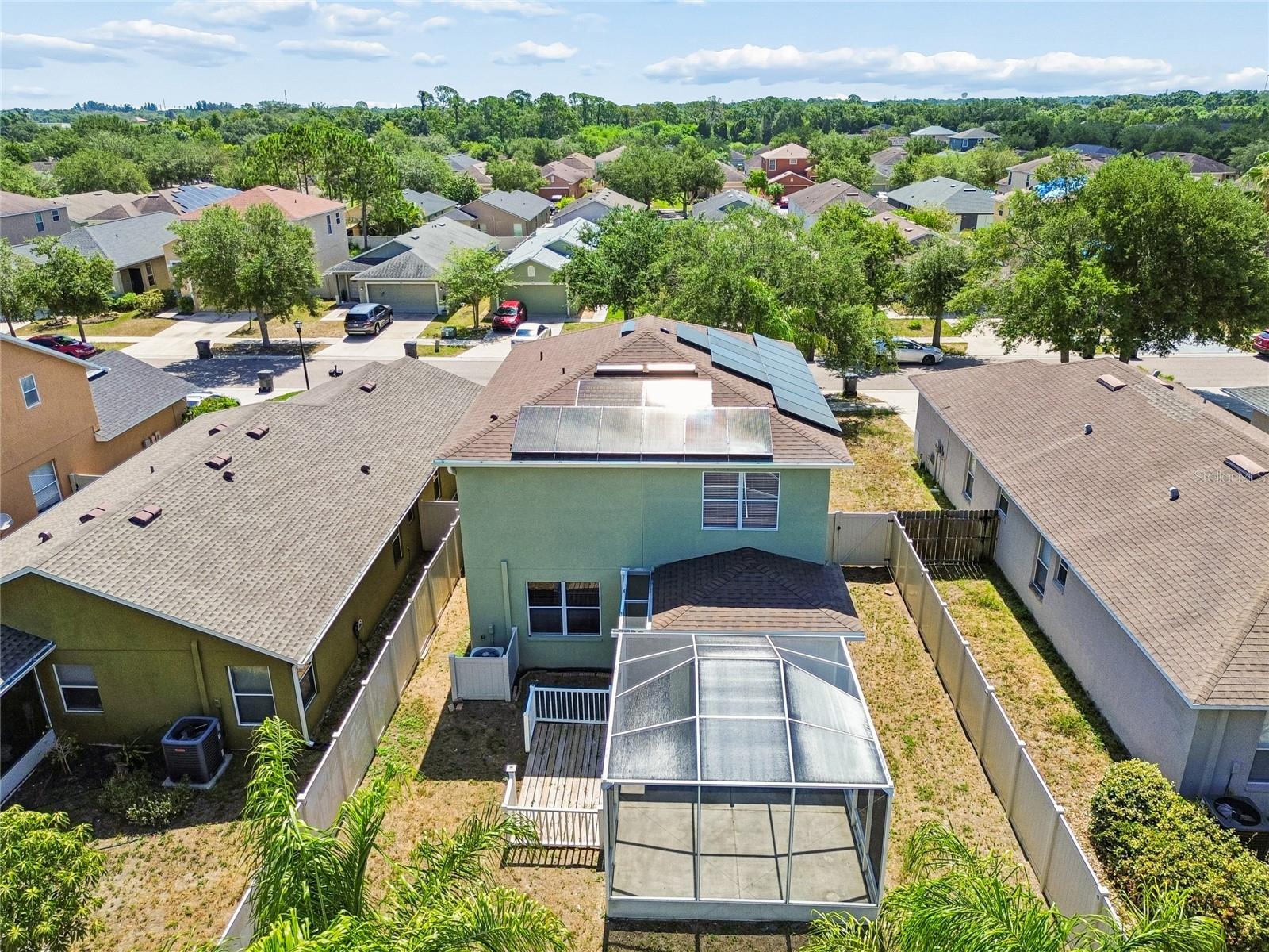 915 WINDTON OAK DR — photo 50