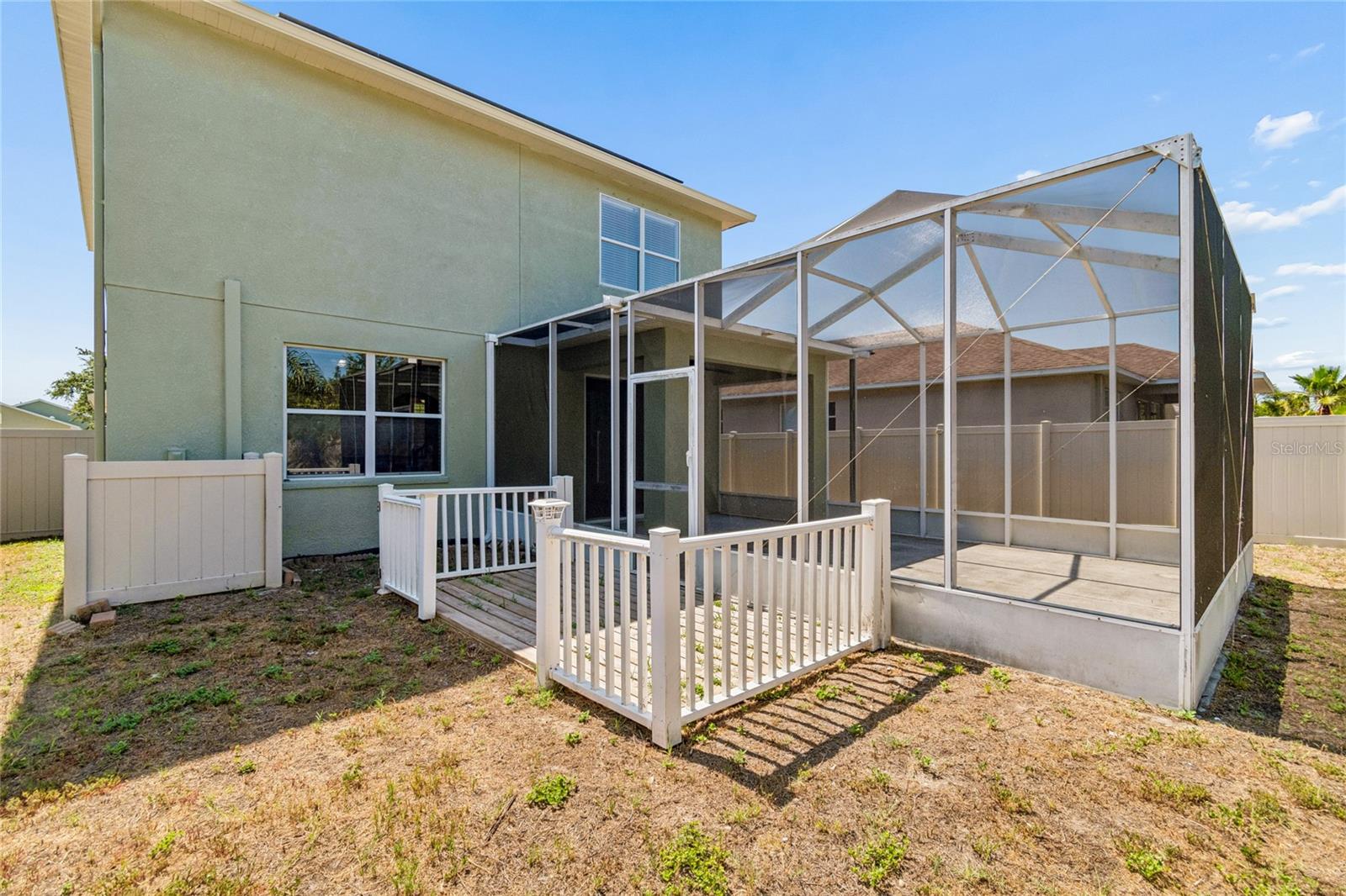 915 WINDTON OAK DR — photo 41