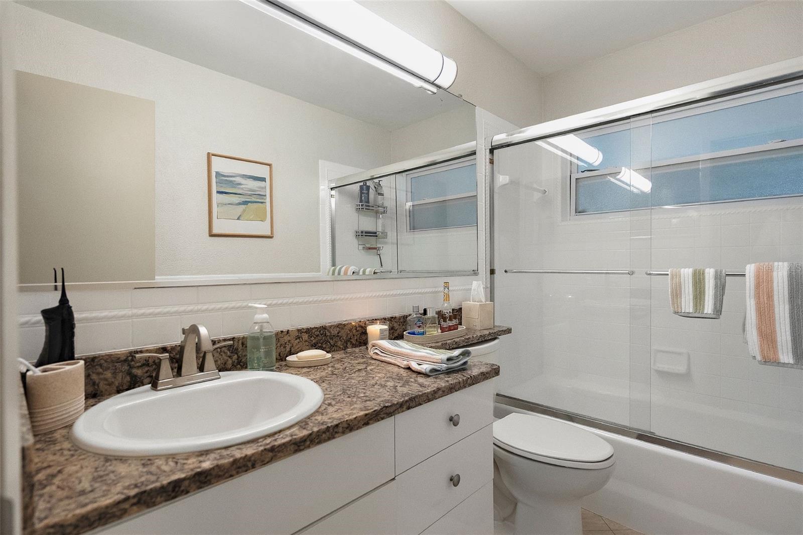 101 MADONNA BLVD — photo 16
