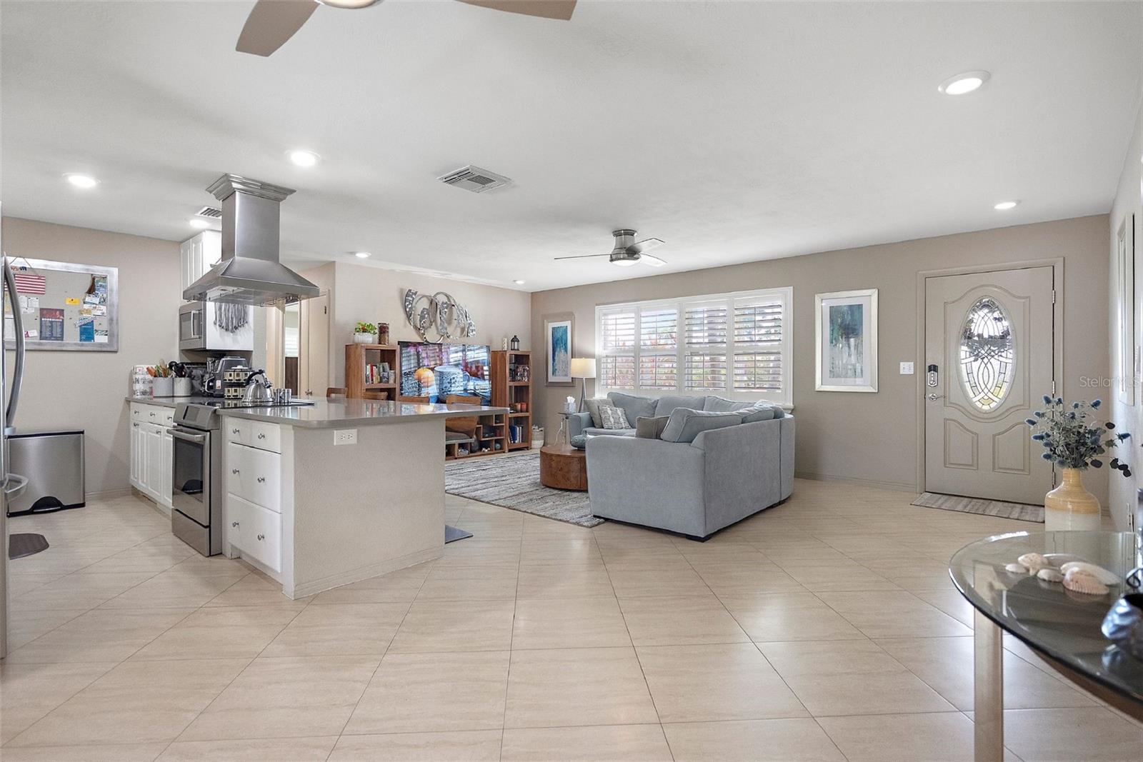 101 MADONNA BLVD — photo 3