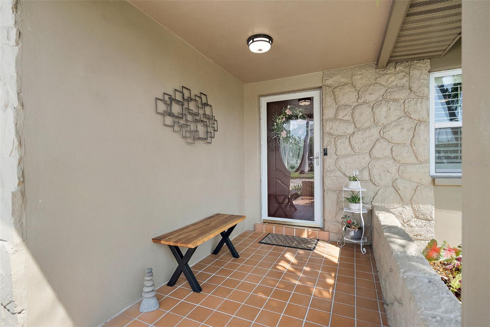 101 MADONNA BLVD — photo 2