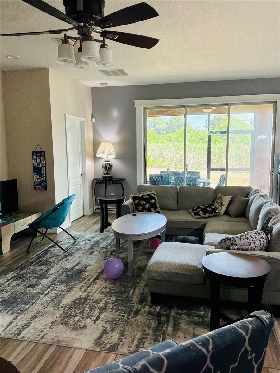 308 CORBETT BLUFF DR — photo 3