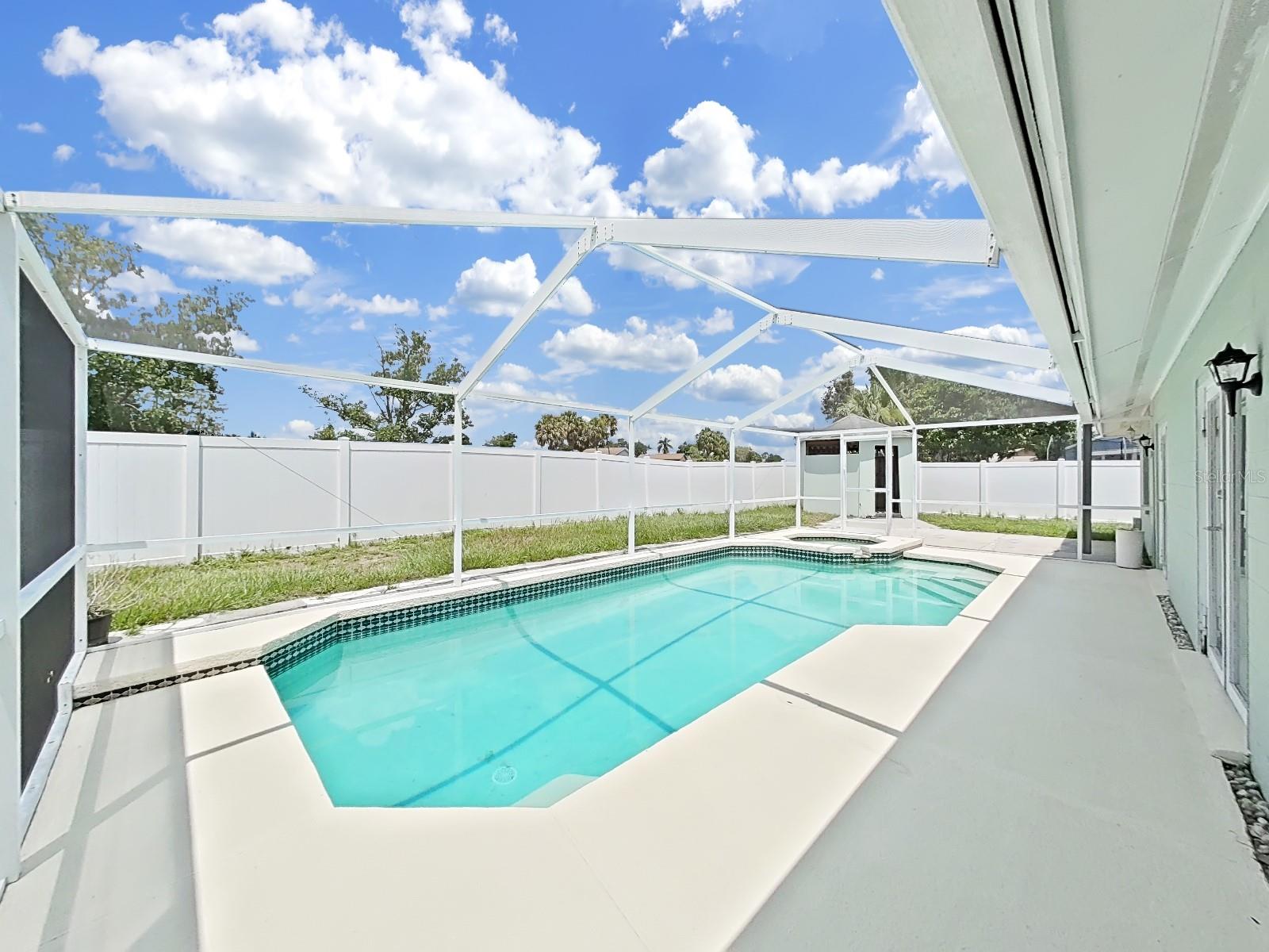 10902 WINGATE DR — photo 38