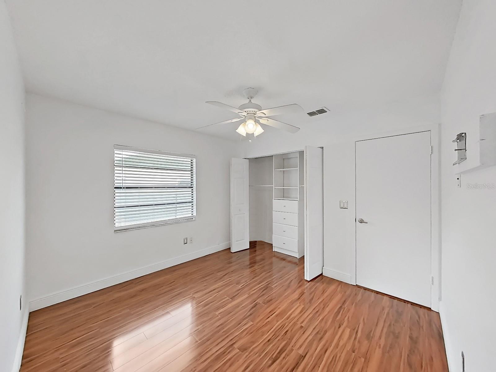 10902 WINGATE DR — photo 33