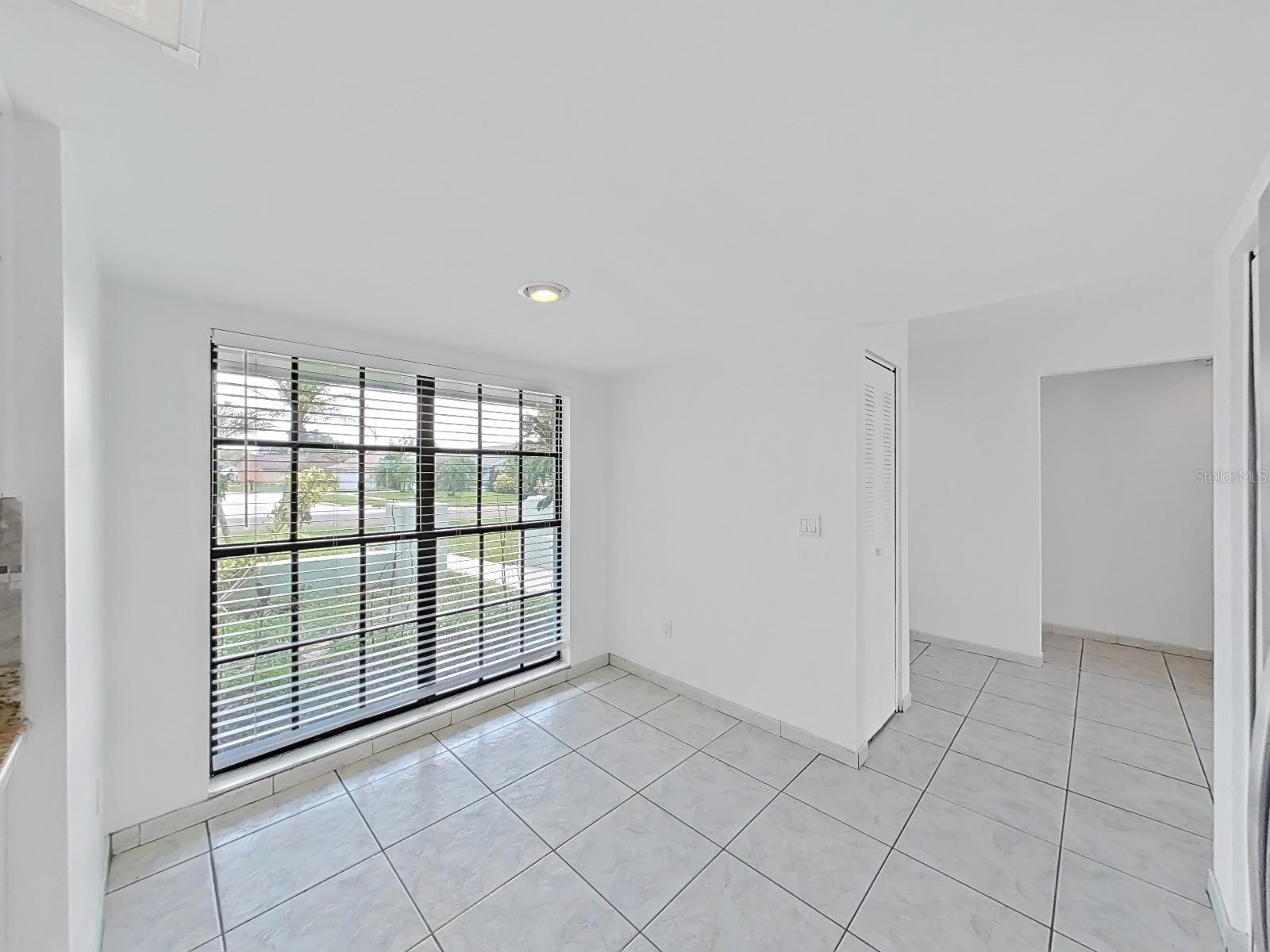 10902 WINGATE DR — photo 15