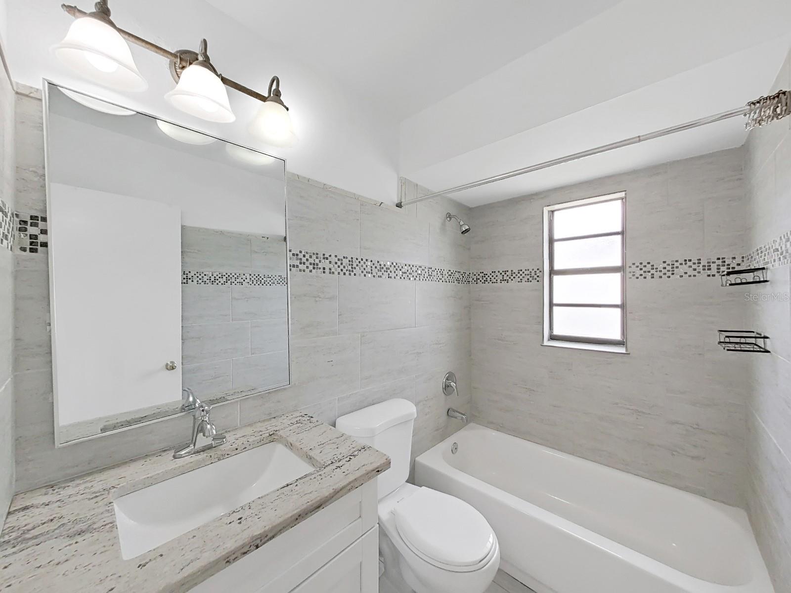 10902 WINGATE DR — photo 37