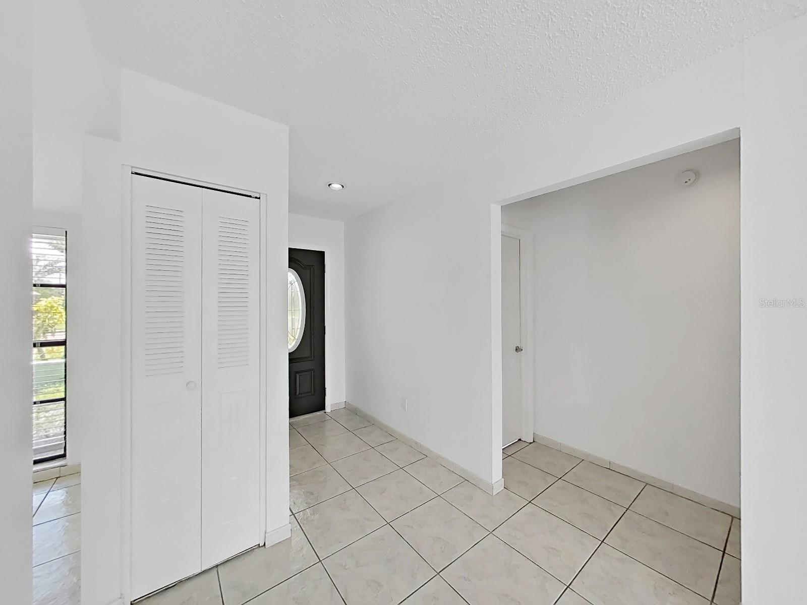 10902 WINGATE DR — photo 11