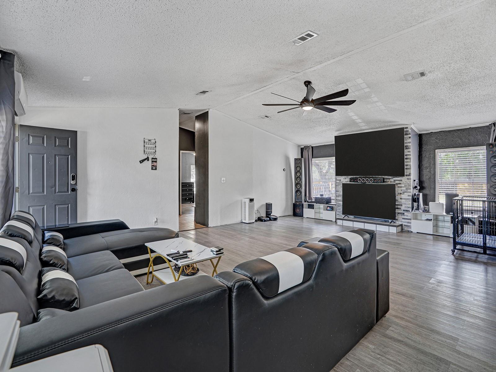 12845 CASA BIANCA AVE — photo 5