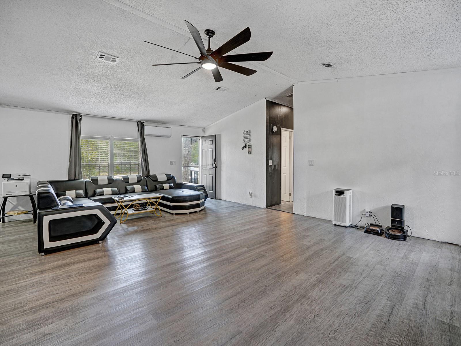 12845 CASA BIANCA AVE — photo 4