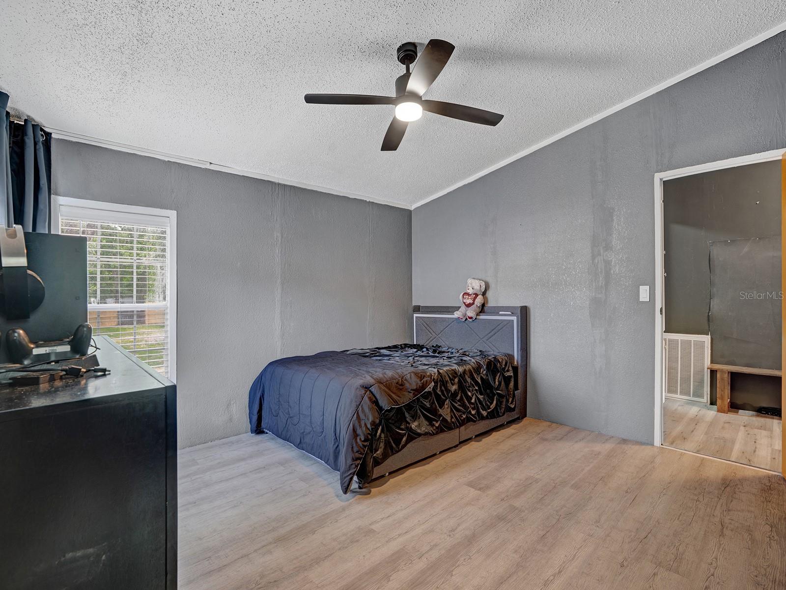 12845 CASA BIANCA AVE — photo 22