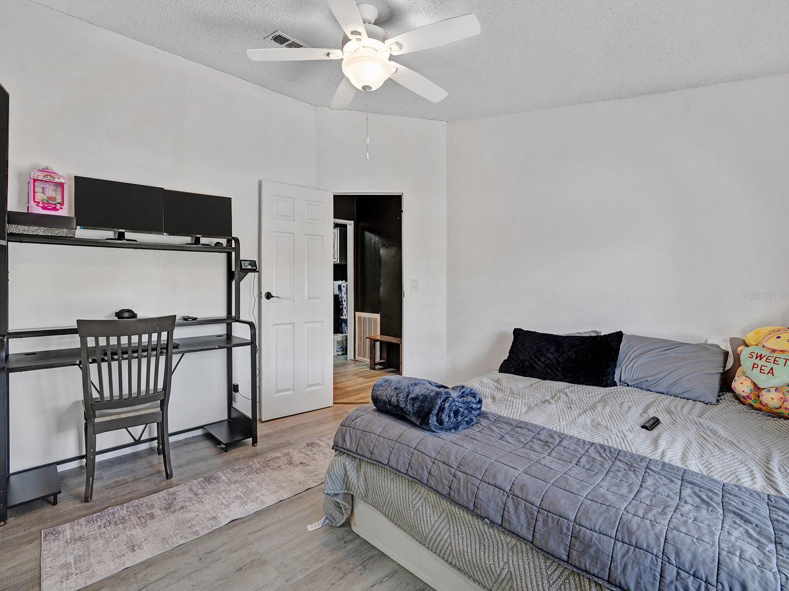 12845 CASA BIANCA AVE — photo 19