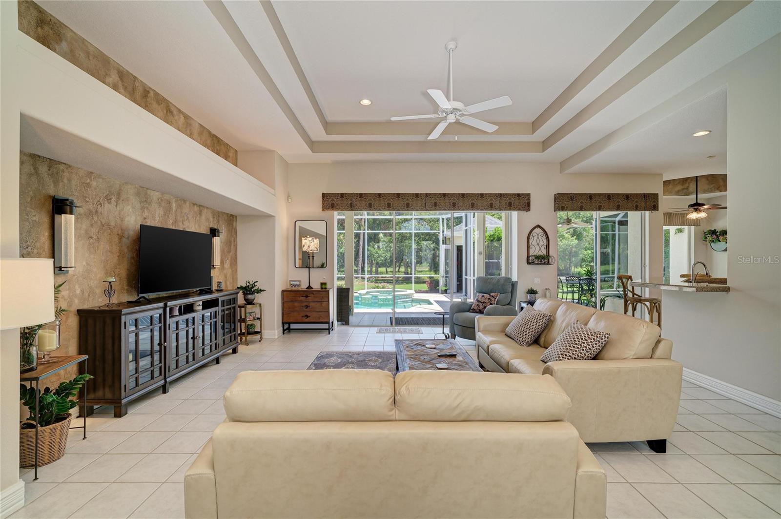 2362 LITTLE COUNTRY RD — photo 9