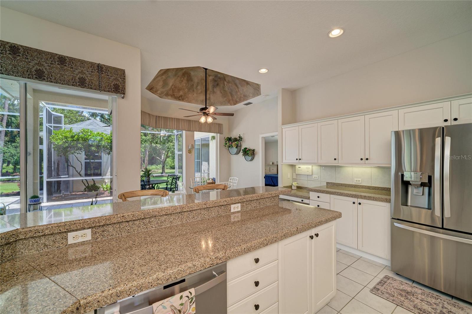 2362 LITTLE COUNTRY RD — photo 33