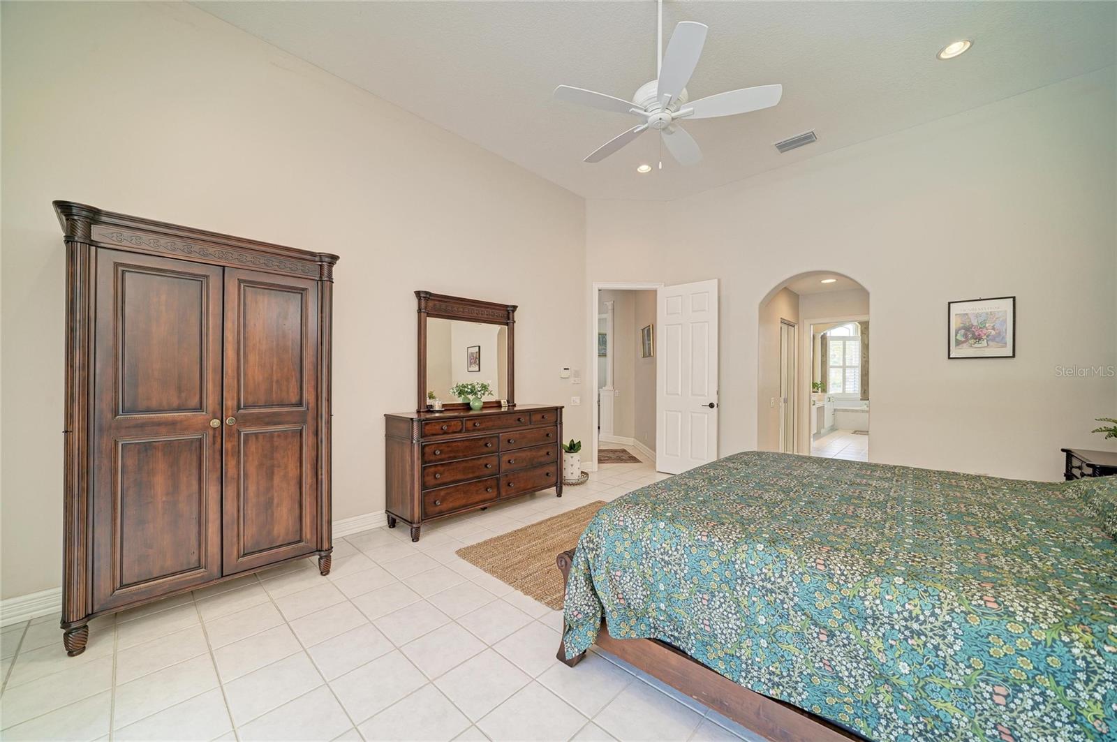 2362 LITTLE COUNTRY RD — photo 46