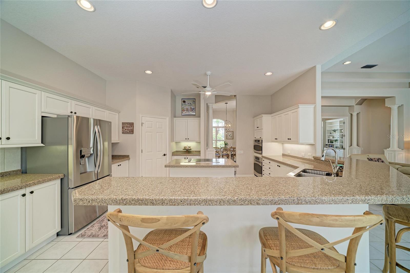 2362 LITTLE COUNTRY RD — photo 36