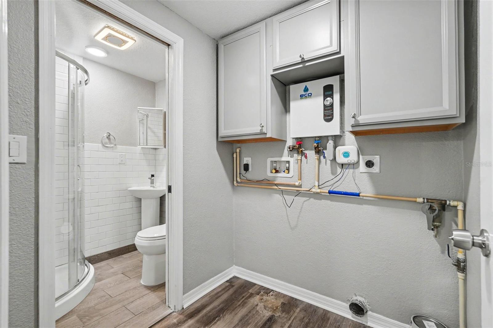 6404 FREEDOM CT — photo 17
