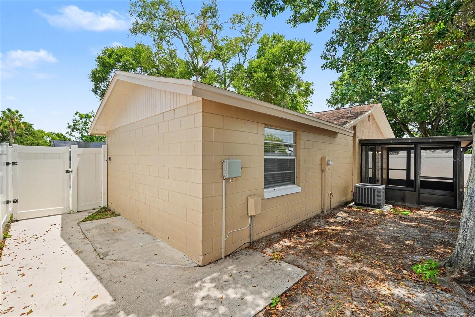 6404 FREEDOM CT — photo 20